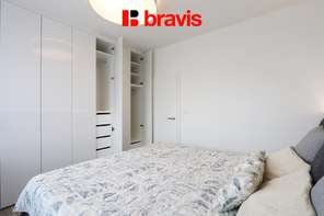 Pronájem bytu 2+kk, ulice Kumpoštova, Brno-Sadová, zařízený, výtah, velká terasa, sklep, garážové stání v ceně