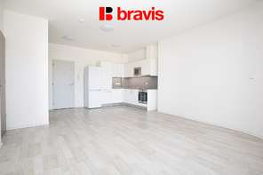 Podnájem bytu 2+kk, Brno - Trnitá, ul. Přízova, výborná občanská vybavenost, výtah