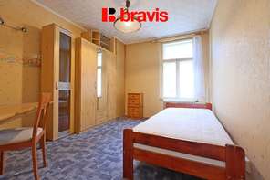 Pronájem průchozího pokoje v domě 3+1 ul. Brigádnická, zařízený, zahrada, sklep, Brno-Řečkovice a Mokrá Hora