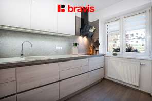 Prodej hezkého bytu 2+1, 65 m², Bučovice – ul. Vyškovská, sklep, možnost parkovaní