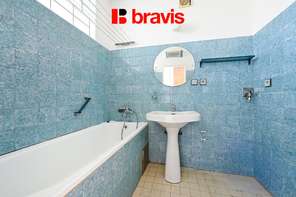 Velkorysý byt 3+1 s dvěma lodžiemi 110 m2 a potenciálem krásné rekonstrukce – Brno-Komín