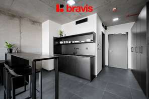 Novostavba 1+kk, ul. Královopolská, Žabovřesky, kompletně zařízený s posilovnou a wifi v ceně