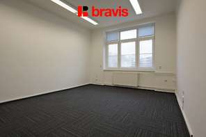 Pronájem kancelářských prostor, ul. Bezručova, Brno - Staré Brno, zrekonstruované, výtah