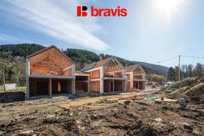 Sale of a 3-bedroom apartment with a terrace in the heart of the Beskydy Mountains - Ostravice, FOX ROX project, parking, storage room