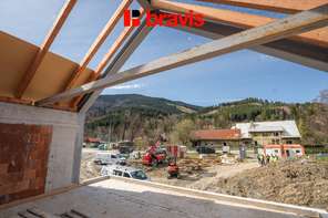 Prodej bytu 3+kk s terasou v srdci Beskyd – Ostravice, projekt FOX ROX, parkování, sklad