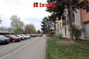 Pronájem bytu 1+1, ul. Fillova, Lesná, kompletně zařízený, lodžie, sklep