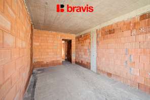 Prodej bytu 2+kk se zahradou v srdci Beskyd – Ostravice, projekt FOX ROX, parkování, sklad