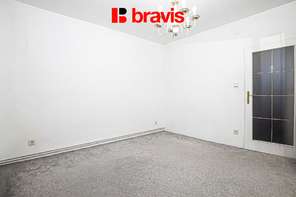 Prodej bytu 3+1, Šlapanice u Brna, ul. Brněnská, balkon, garáž