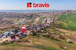 Prodej rodinného domu 2+1 se zahradou a garáží, Vrbice u Hustopečí