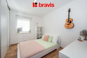 Prodej nízkoenergetického RD 4+kk (126m²), Želešice u Brna, prostorná šatna, garáž (29m²), zahrada, v blízkosti lesa