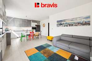 Prodej nízkoenergetického RD 4+kk (126m²), Želešice u Brna, prostorná šatna, garáž (29m²), zahrada, v blízkosti lesa