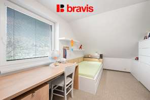 Prodej nízkoenergetického RD 4+kk (126m²), Želešice u Brna, prostorná šatna, garáž (29m²), zahrada, v blízkosti lesa