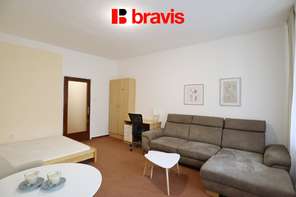 Pronájem zařízeného bytu 1+1, Brno - Veveří, ulice Bayerova, lodžie