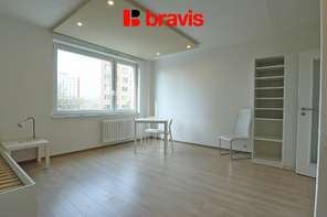 Podnájem zařízeného bytu 1+kk, Brno - Vinohrady, ul. Blatnická, po rekonstrukci, sklep