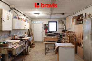 Pronájem skladovacího a výrobního prostoru, Brno - Bosonohy, ul.Pražská, parkování na vlastním pozemku