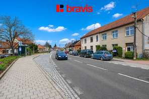 Pronájem skladovacího a výrobního prostoru, Brno - Bosonohy, ul.Pražská, parkování na vlastním pozemku