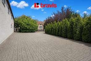 Pronájem skladovacího a výrobního prostoru, Brno - Bosonohy, ul.Pražská, parkování na vlastním pozemku