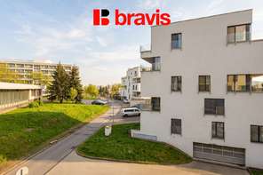 Pronájem bytu 1+kk, Brno - Pisárky, Vinařská ulice, zařízený, balkon, sklep, garážové stání