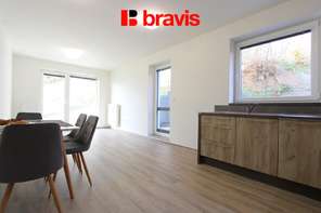 Pronájem bytu 2+kk, ulice Myslínova, Brno - Královo Pole, Vila „Pod Zaječí horou“, terasa se zahrádkou, 2 parkovací stání, sklep