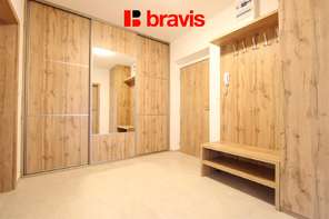 Pronájem bytu 2+kk, ulice Myslínova, Brno - Královo Pole, Vila „Pod Zaječí horou“, terasa se zahrádkou, 2 parkovací stání, sklep