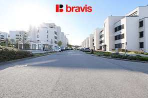 Pronájem garážového stání 12 m², Ul. Nad Přehradou, Brno - Bystrc