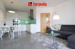 Pronájem nadstandardního bytu 2+kk, Brno – Královo Pole, Nové Semilasso – wellness a internet v ceně, balkon, klimatizace, garáž