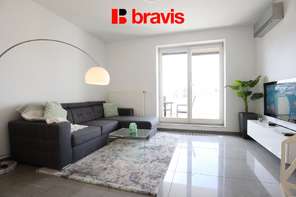 Pronájem nadstandardního bytu 2+kk, Brno – Královo Pole, Nové Semilasso – wellness a internet v ceně, balkon, klimatizace, garáž