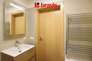 Pronájem nadstandardního bytu 2+kk, Brno – Královo Pole, Nové Semilasso – wellness a internet v ceně, balkon, klimatizace, garáž