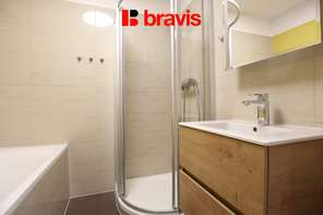 Pronájem nadstandardního bytu 2+kk, Brno – Královo Pole, Nové Semilasso – wellness a internet v ceně, balkon, klimatizace, garáž