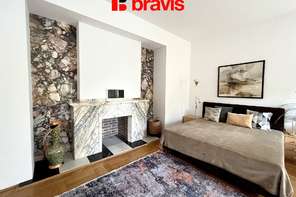 Pronájem atypicky řešeného bytu 2+1, Pisárky, Lipová ul., možnost parkování, terasa