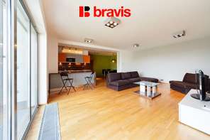 Pronájem bytu 2+kk, Brno - střed, ul. Kopečná, kompletně zařízený, možnost parkování, výborná dostupnost