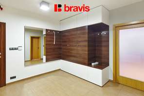 Pronájem bytu 2+kk, Brno - střed, ul. Kopečná, kompletně zařízený, možnost parkování, výborná dostupnost