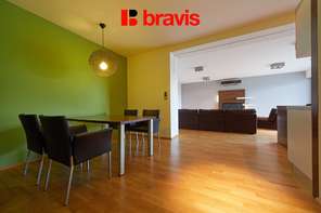 Pronájem bytu 2+kk, Brno - střed, ul. Kopečná, kompletně zařízený, možnost parkování, výborná dostupnost