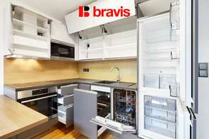 Pronájem luxusního mezonetového bytu 2+kk, v centru Brna na ul. Jánská, zařízený, klimatizace, internet v ceně