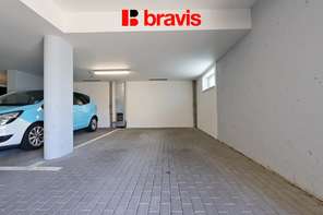 Pronájem garážového stání ul. U Leskavy, 17 m², Brno - Starý Lískovec