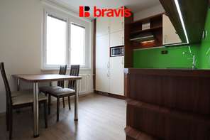 Pronájem byty 3+1, Brno - Židenice, ulice Bořetická, balkon, sklep