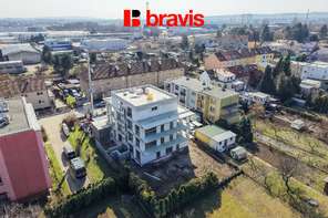 Prodej novostavby luxusního bytu 4+kk, 103,4 m², Horní Heršpice, terasa s dechberoucím výhledem 57,24 m², 2x parkování, sklep