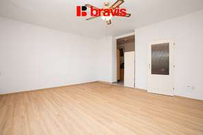 Pronájem bytu 1+kk, ul. Purkyňova, Brno - Královo Pole, balkón