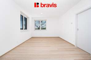 Pronájem nového bytu 2+kk, 52 m², ul. Jabloňová, Bučovice - Kloboučky, parkovací stání, sklep