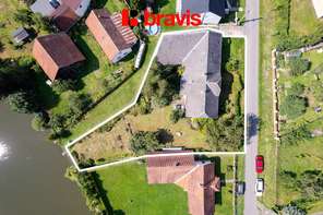 Prodej chalupy 5+1, obec Radešín - Žďár nad Sázavou, zahrada, u rybníka