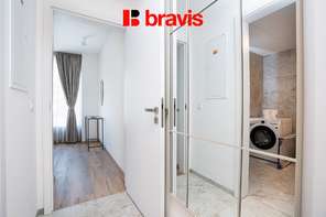 Pronájem exkluzivního kompletně zařízeného bytu 2+kk, 53 m², Rezidence Slovákova – centrum Brna, sklep