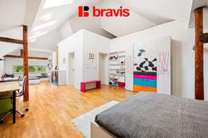 Prodej vily 5+kk na výjimečném místě, Tišnov, Riegrova ulice, nádherná, rozlehlá zahrada, pozemek 1997m², sklep, parkování