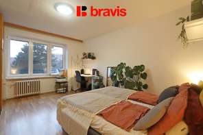 Pronájem bytu 1+1, ul. Křídlovická, Brno - střed, výborná dostupnost, sklep, balkon s výhledem do vnitrobloku