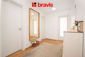 Pronájem moderního bytu 4+kk s terasou, sklepem a 2 parkovacími stáními – Brno, Lesná, ulice Fillova