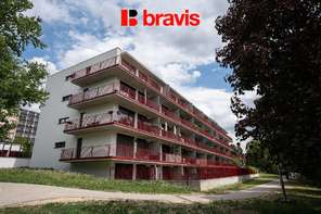 Pronájem moderního bytu 4+kk s terasou, sklepem a 2 parkovacími stáními – Brno, Lesná, ulice Fillova