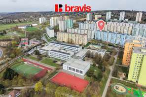 Prodej bytu 4+1 Brno - Nový Lískovec, ulice Svážná, zasklená lodžie