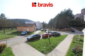 Pronájem bytu 1+1, ulice Šťouračova, Brno - Bystrc, zařízený, lodžie, sklep, klidná lokalita
