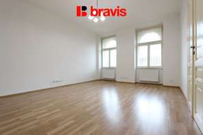Pronájem bytu 3+1 po kompletní rekonstrukci s balkonem, Brno – Černá Pole, ul. Kunzova