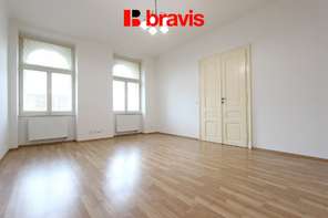 Pronájem bytu 3+1 po kompletní rekonstrukci s balkonem, Brno – Černá Pole, ul. Kunzova
