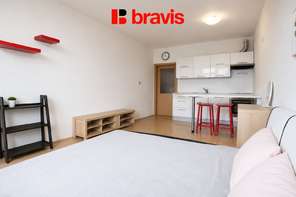 Pronájem slunného bytu 1+kk, Brno - Medlánky, ul. Hrázka, balkón, vyhledávaná lokalita